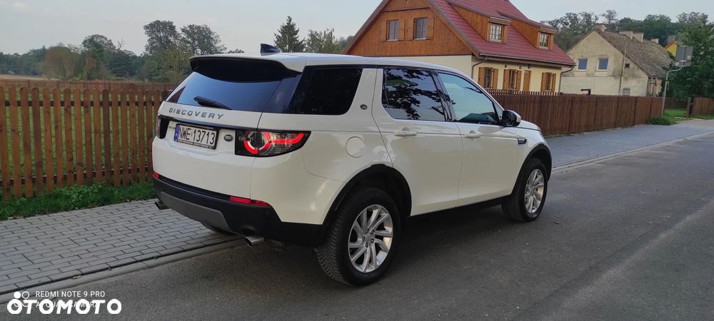 Land Rover Discovery Sport 2.0 TD4 HSE Luxury - 8