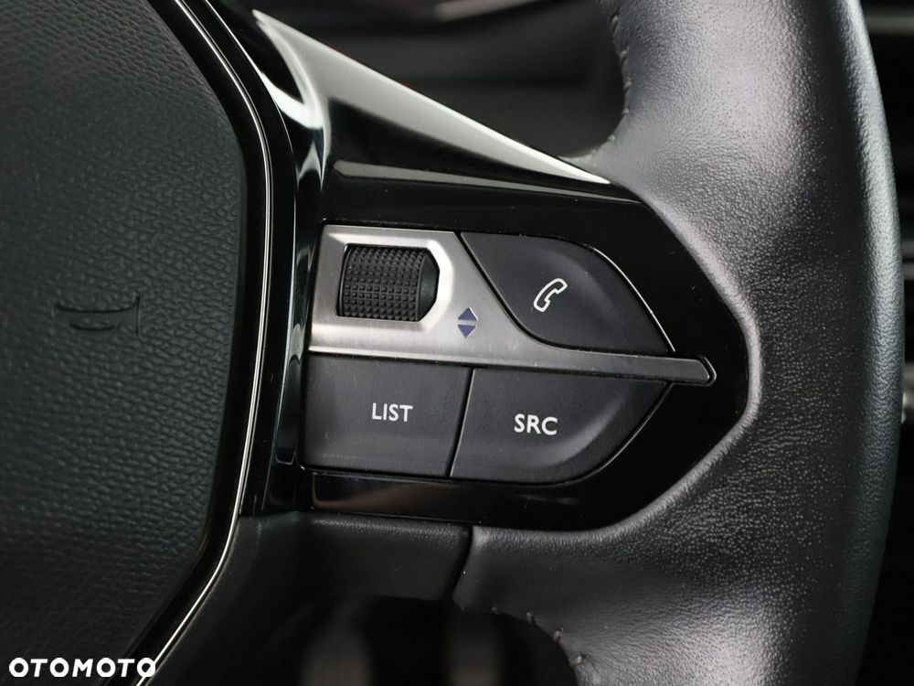 Peugeot 2008 PureTech 100 Style - 30