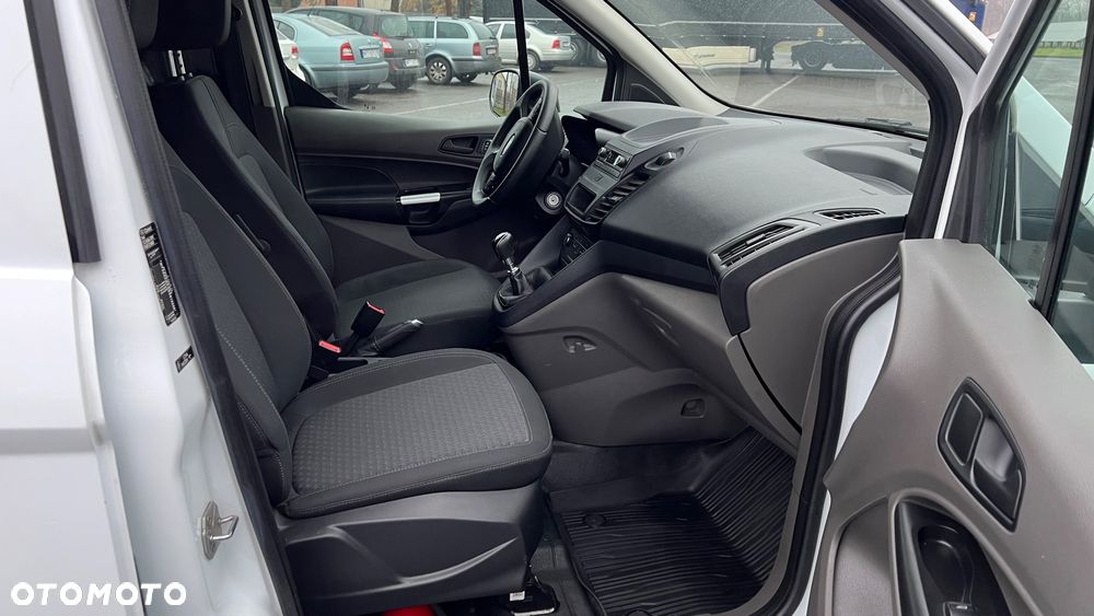 Ford Transit Connect - 12
