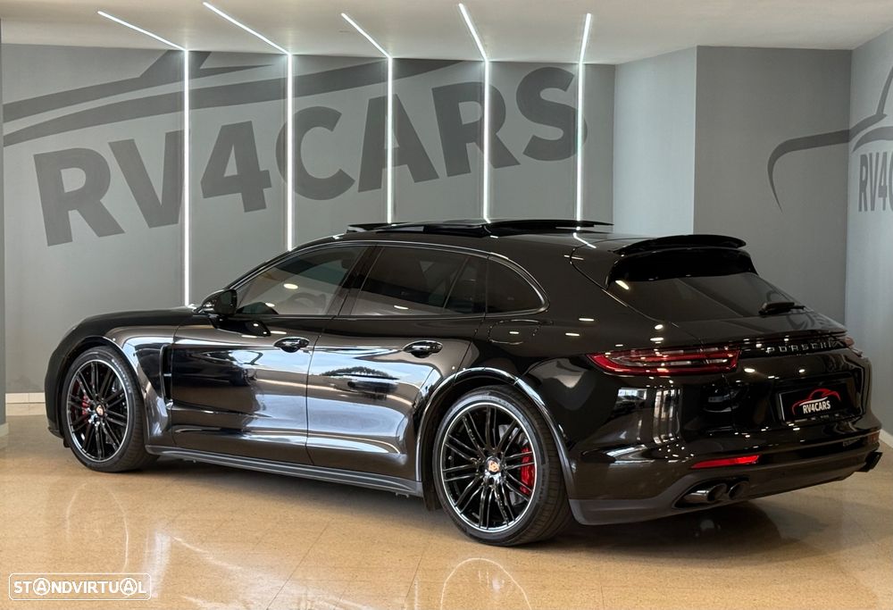 Porsche Panamera Sport Turismo 4 E-Hybrid - 14
