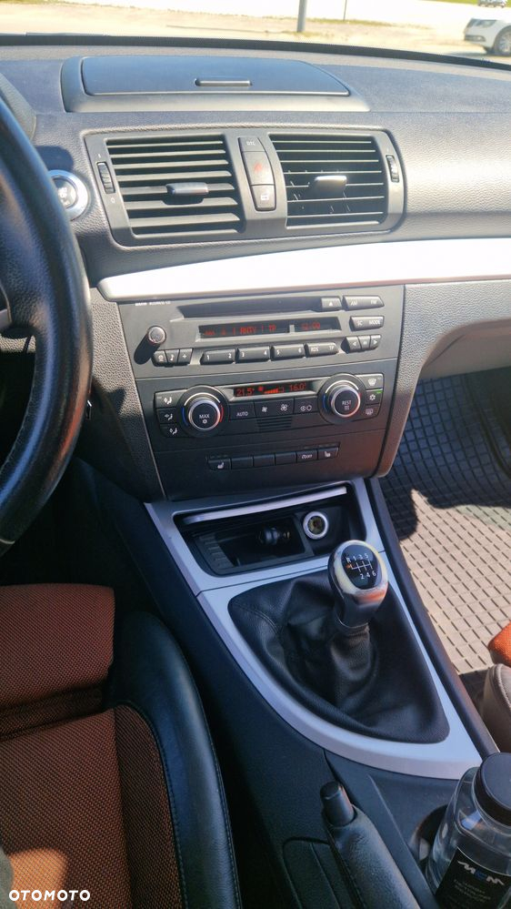 BMW Seria 1 118d - 8