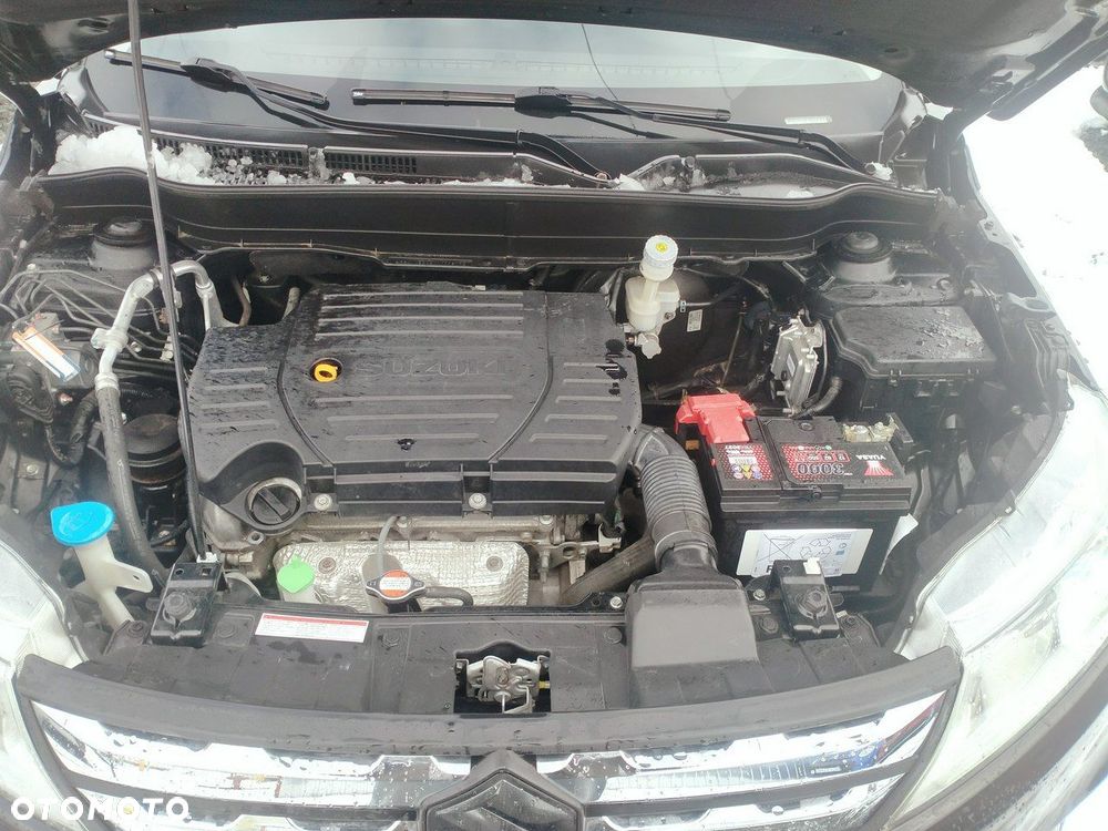 Suzuki Vitara - 25