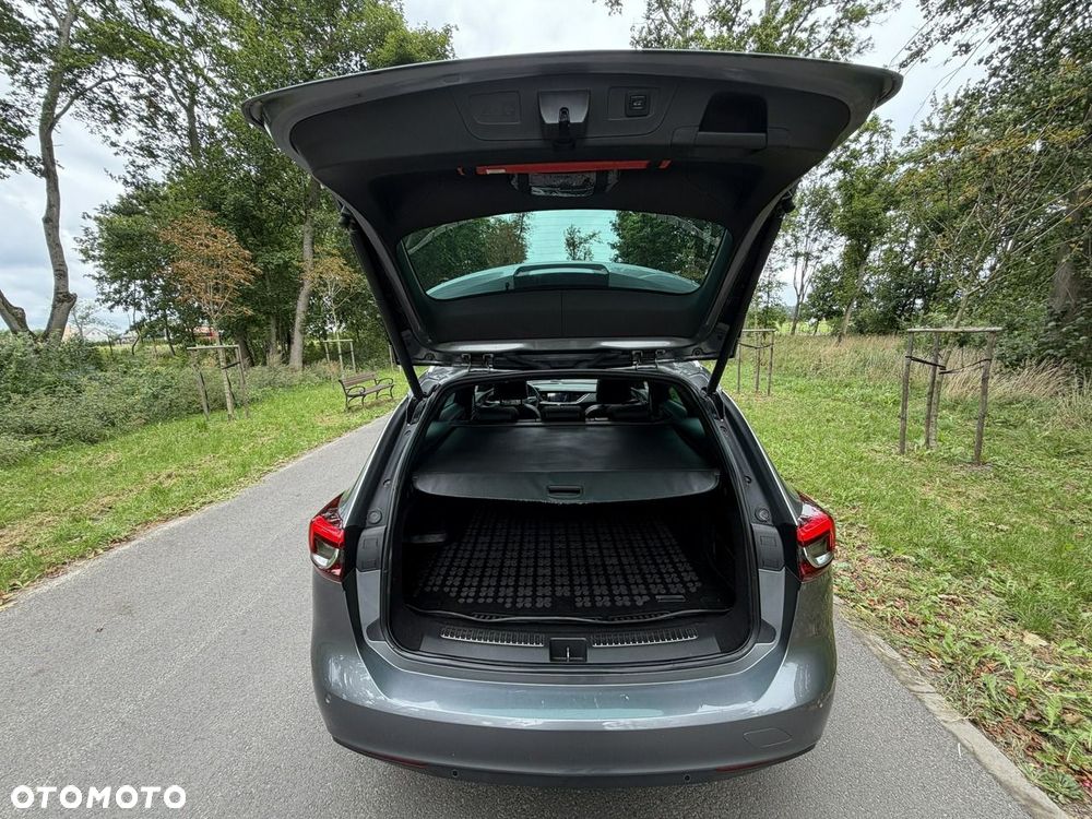 Opel Insignia - 26