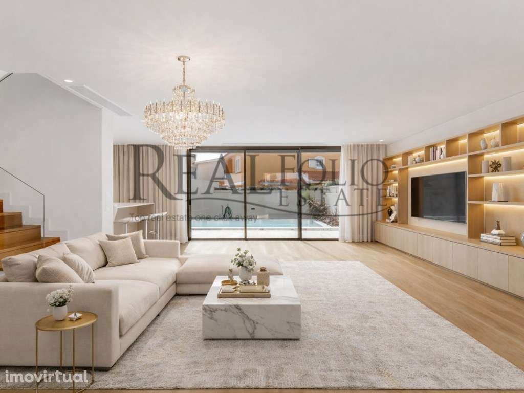 Moradia T4 com piscina e garagem na Aldeia de Juzo - Grande imagem: 3/45