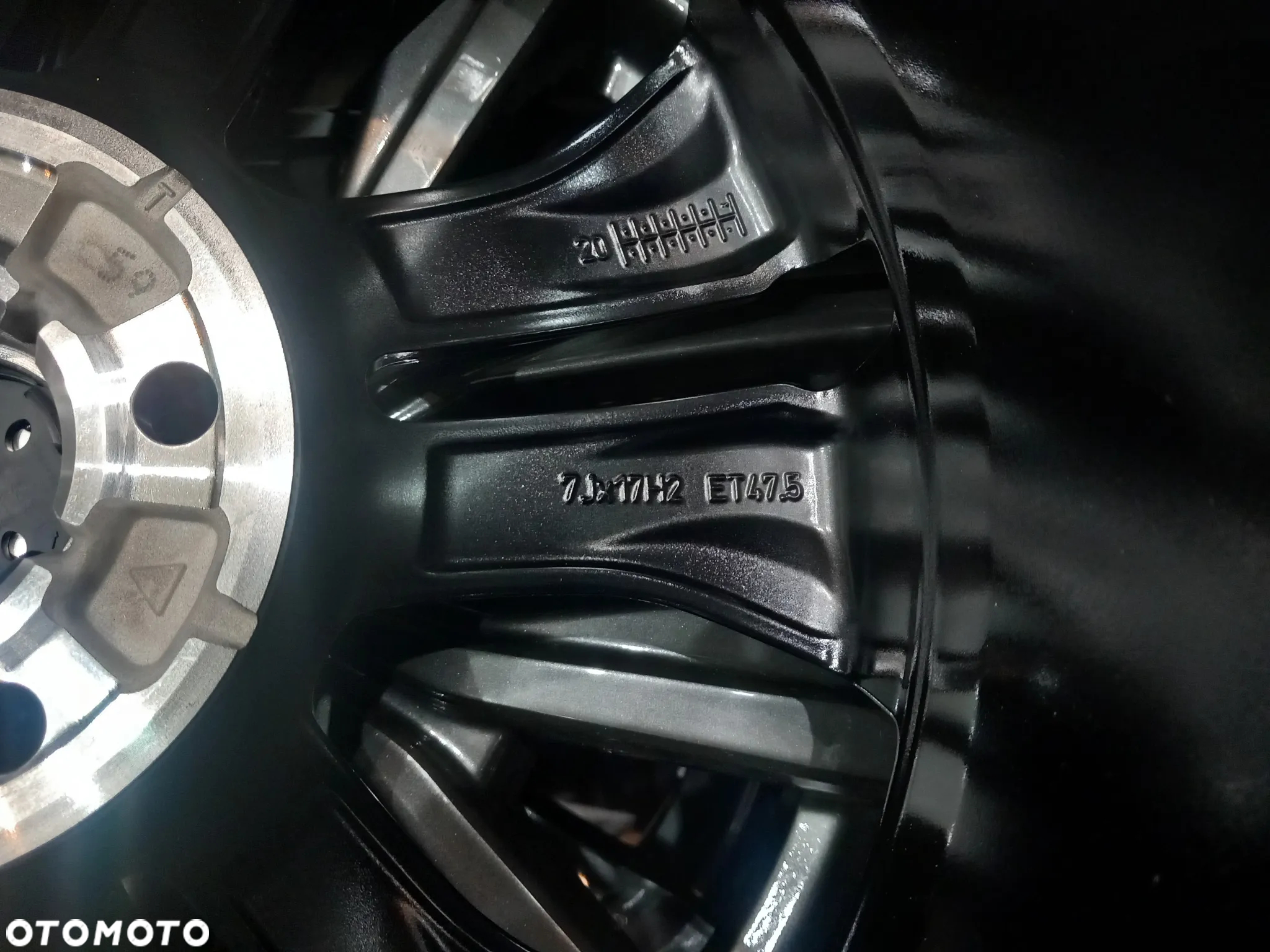 Koła zimowe 215/55R17 Ford Puma (Nokian) - 12