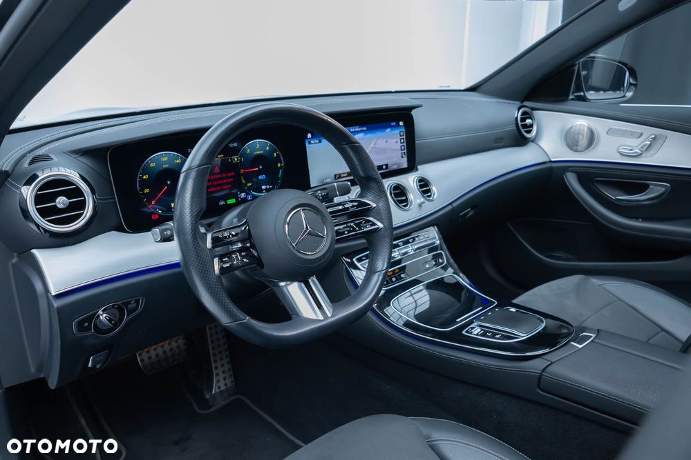 Mercedes-Benz Klasa E 300 de 4Matic 9G-TRONIC AMG Line - 7