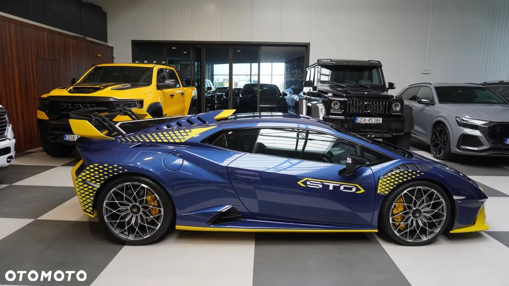 Lamborghini Huracan - 16