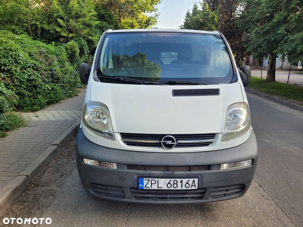 Opel Vivaro - 18