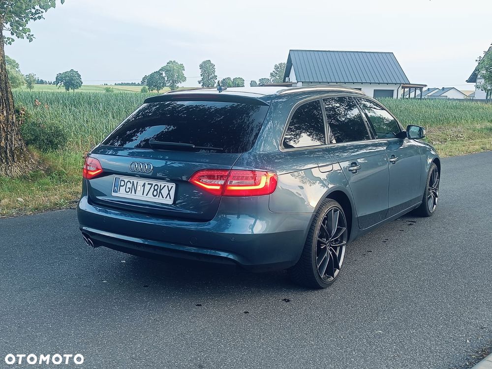 Audi A4 Avant - 19