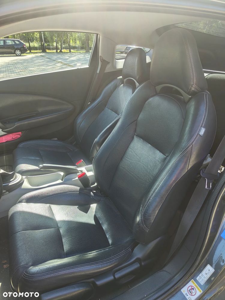 Honda CR-Z - 12