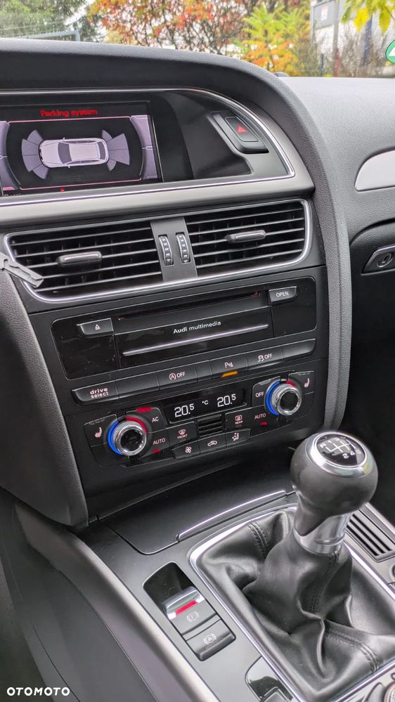 Audi A4 Avant - 9