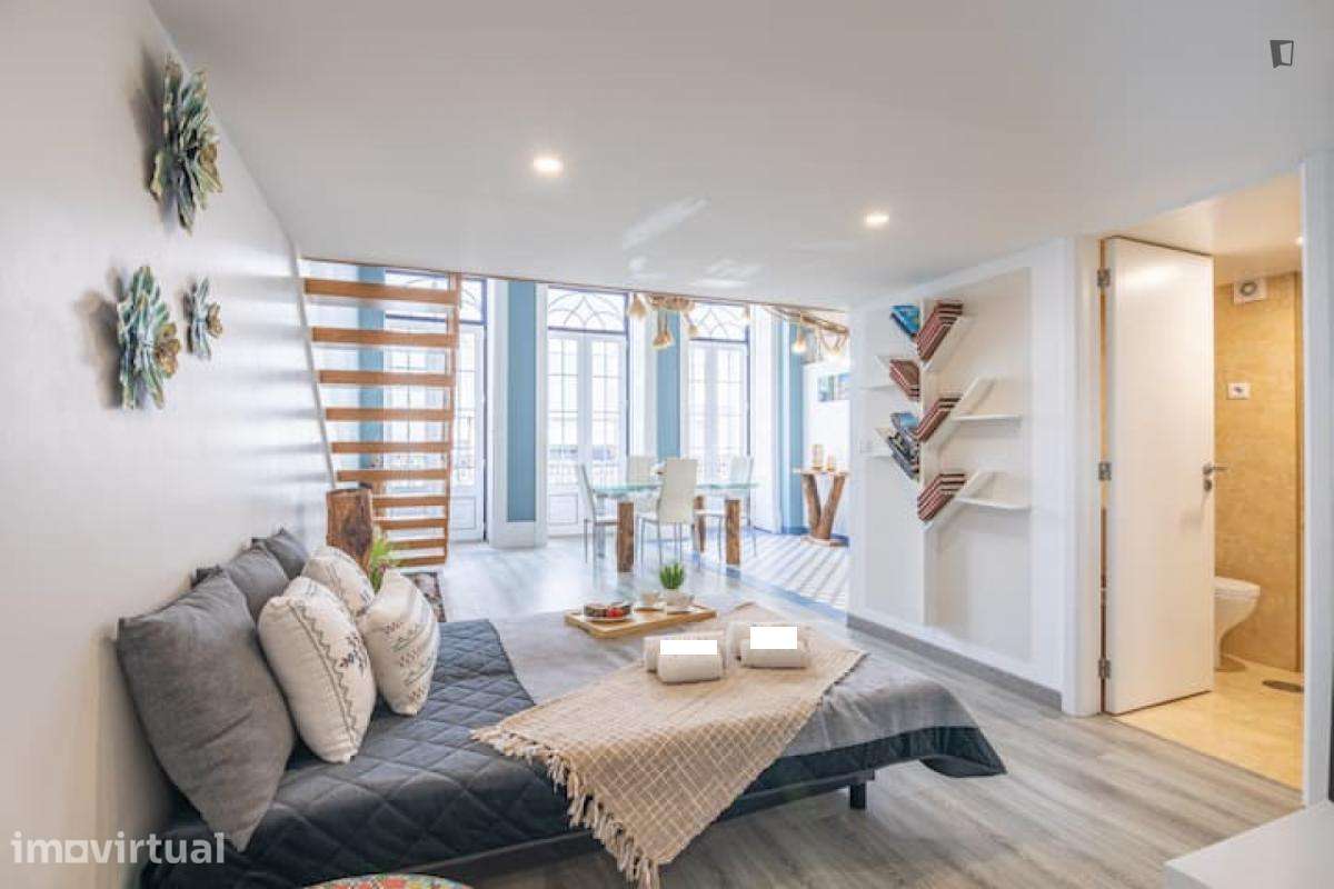 Apartamento com 3 quartos - localizado em Santo Ildefonso Porto - Grande imagem: 4/60