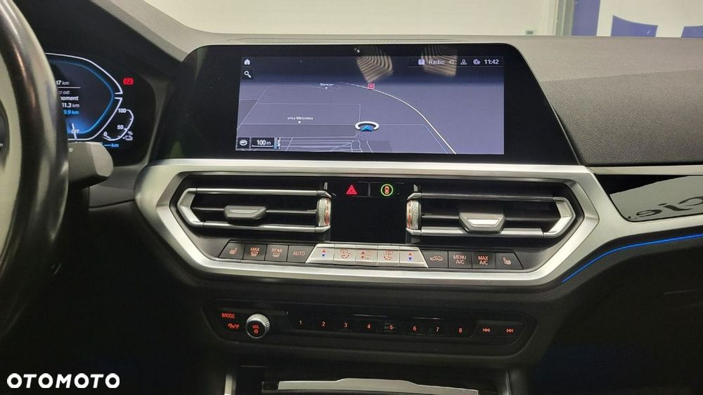 BMW Seria 3 - 17