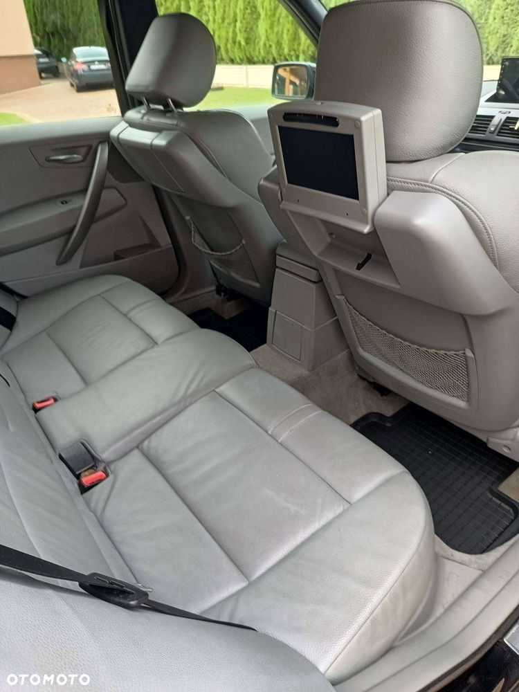 BMW X3 2.0i - 13