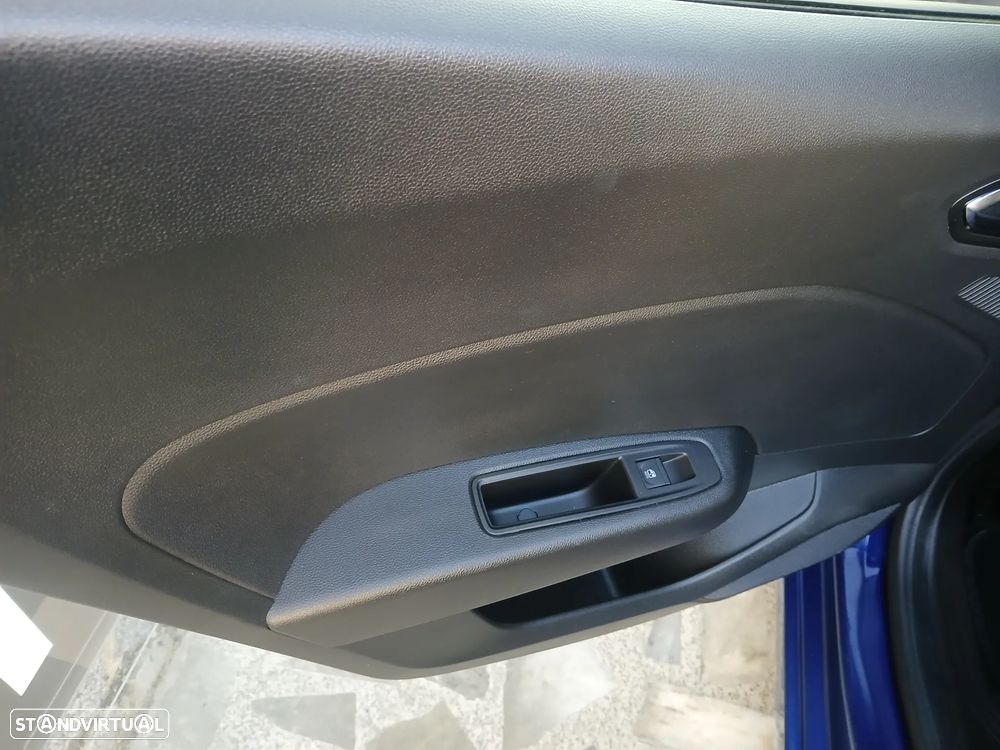 Renault Clio 1.0 TCe Techno Bi-Fuel - 30
