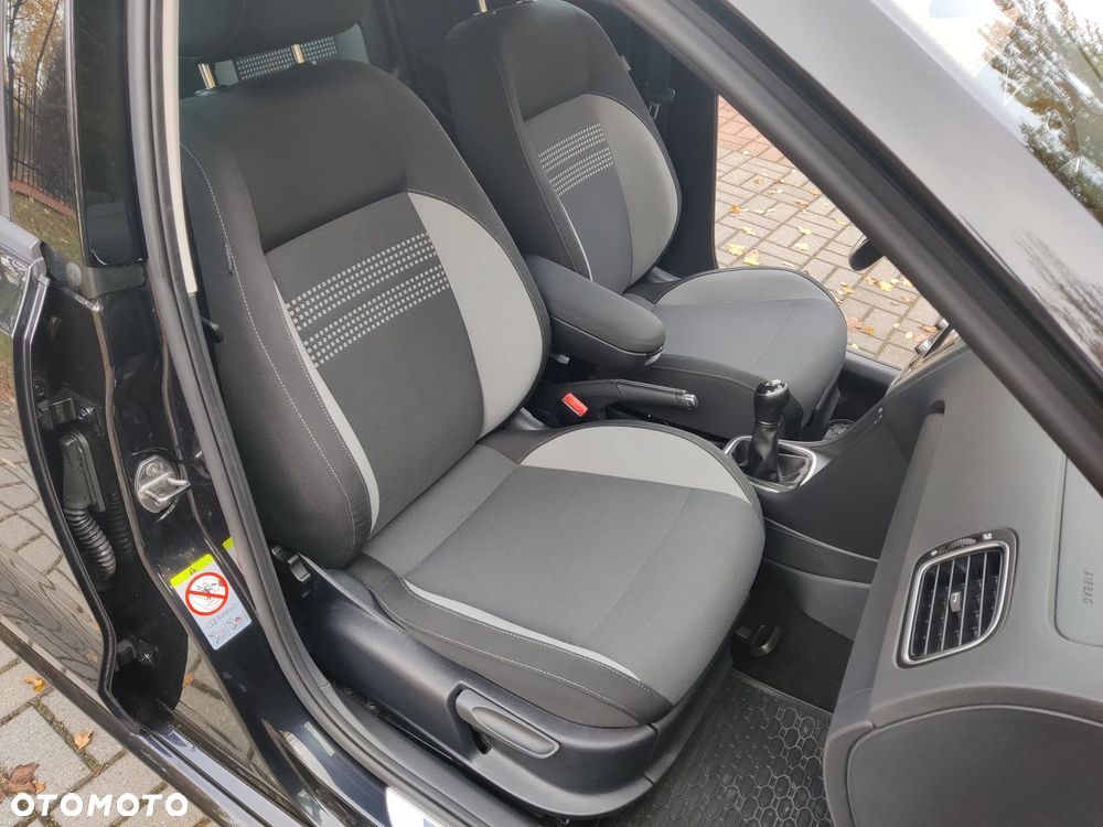 Volkswagen Polo - 30