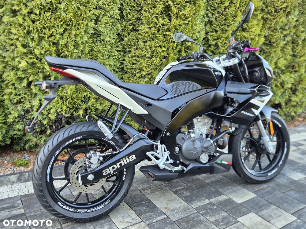 Aprilia Tuono - 3