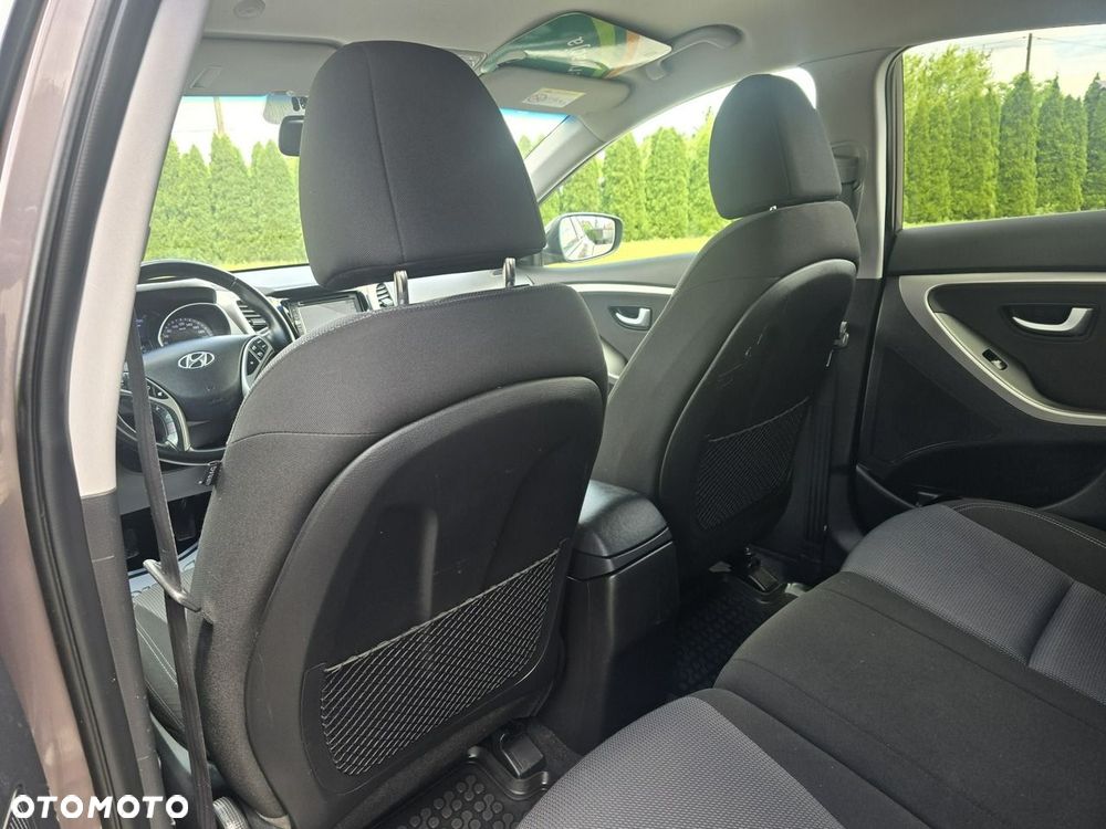 Hyundai i30 - 18
