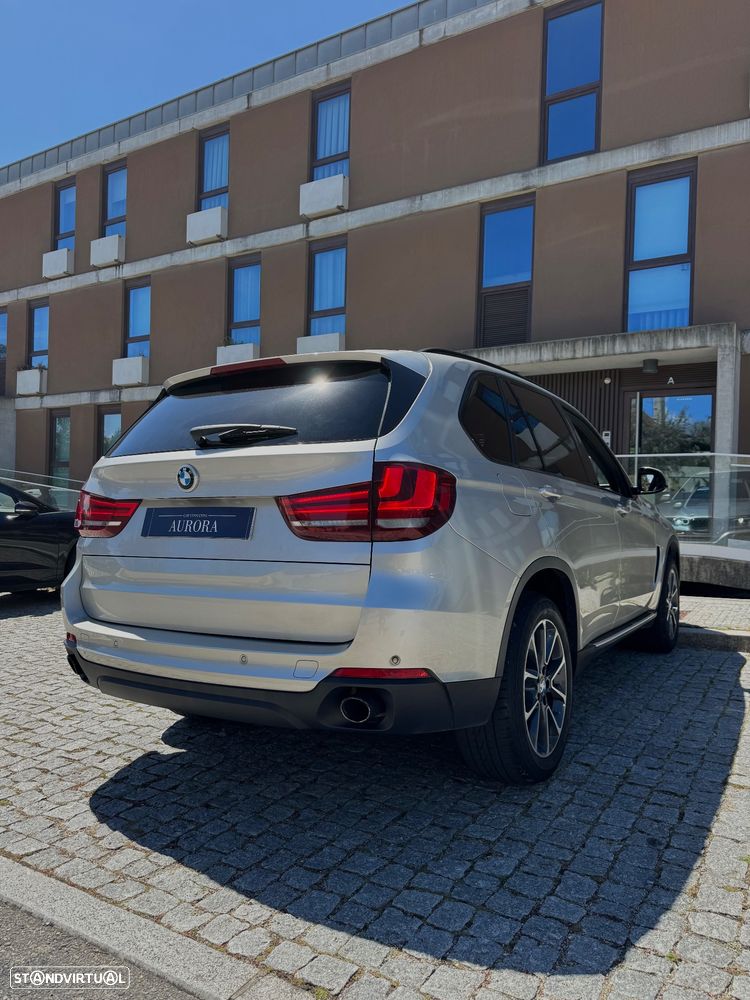 BMW X5 25 d sDrive Comfort 7L - 2