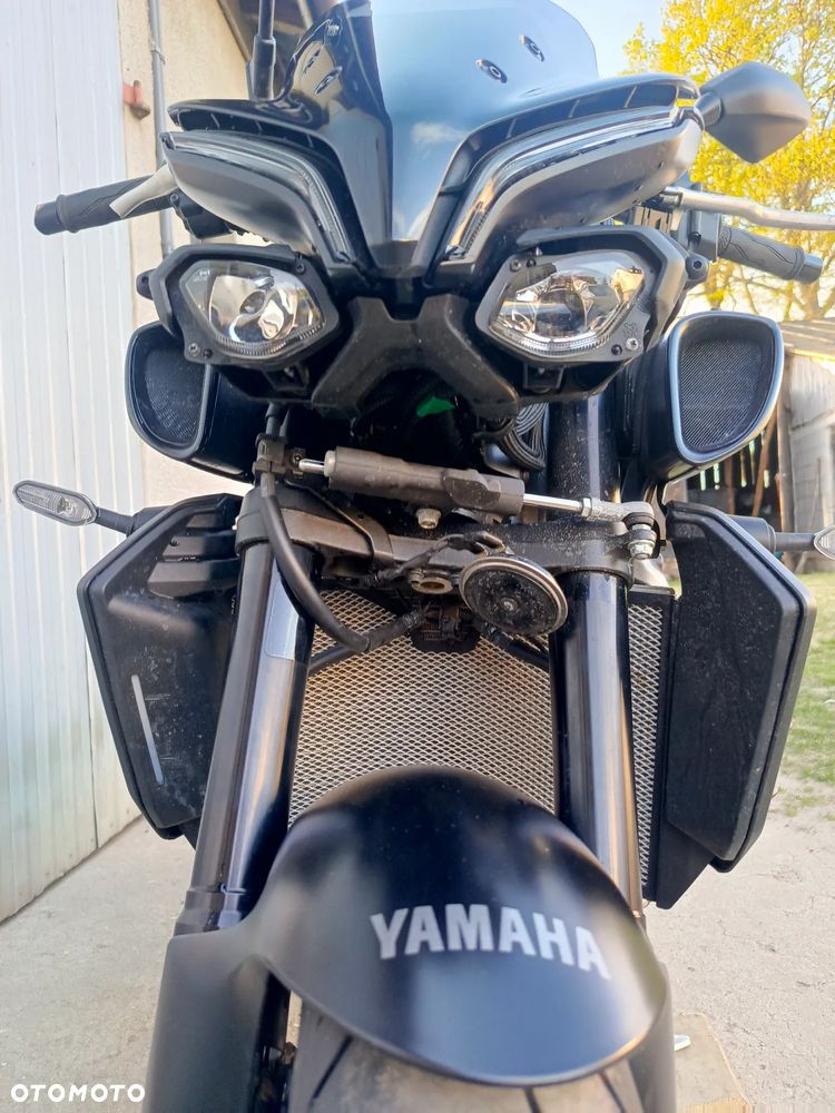 Yamaha MT - 10