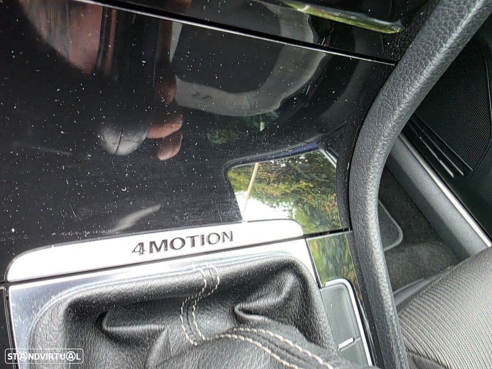 VW Golf R 4Motion BlueMotion - 17