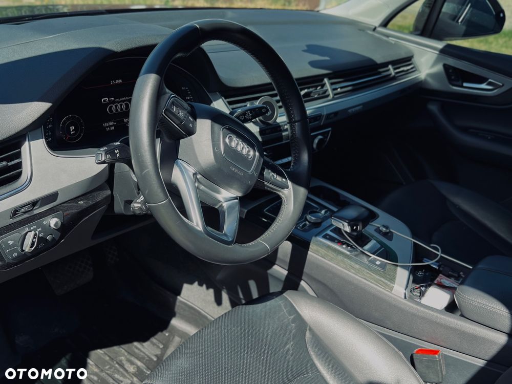 Audi Q7 - 15