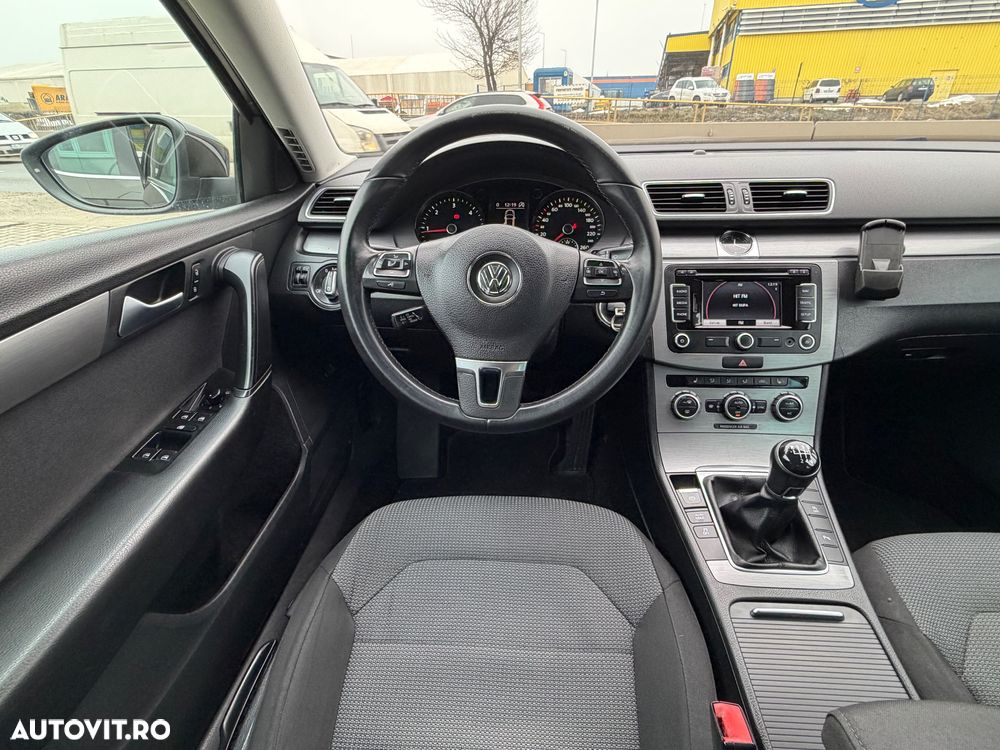 Volkswagen Passat 2.0 TDI BlueMotion Technology Business Edition - 15