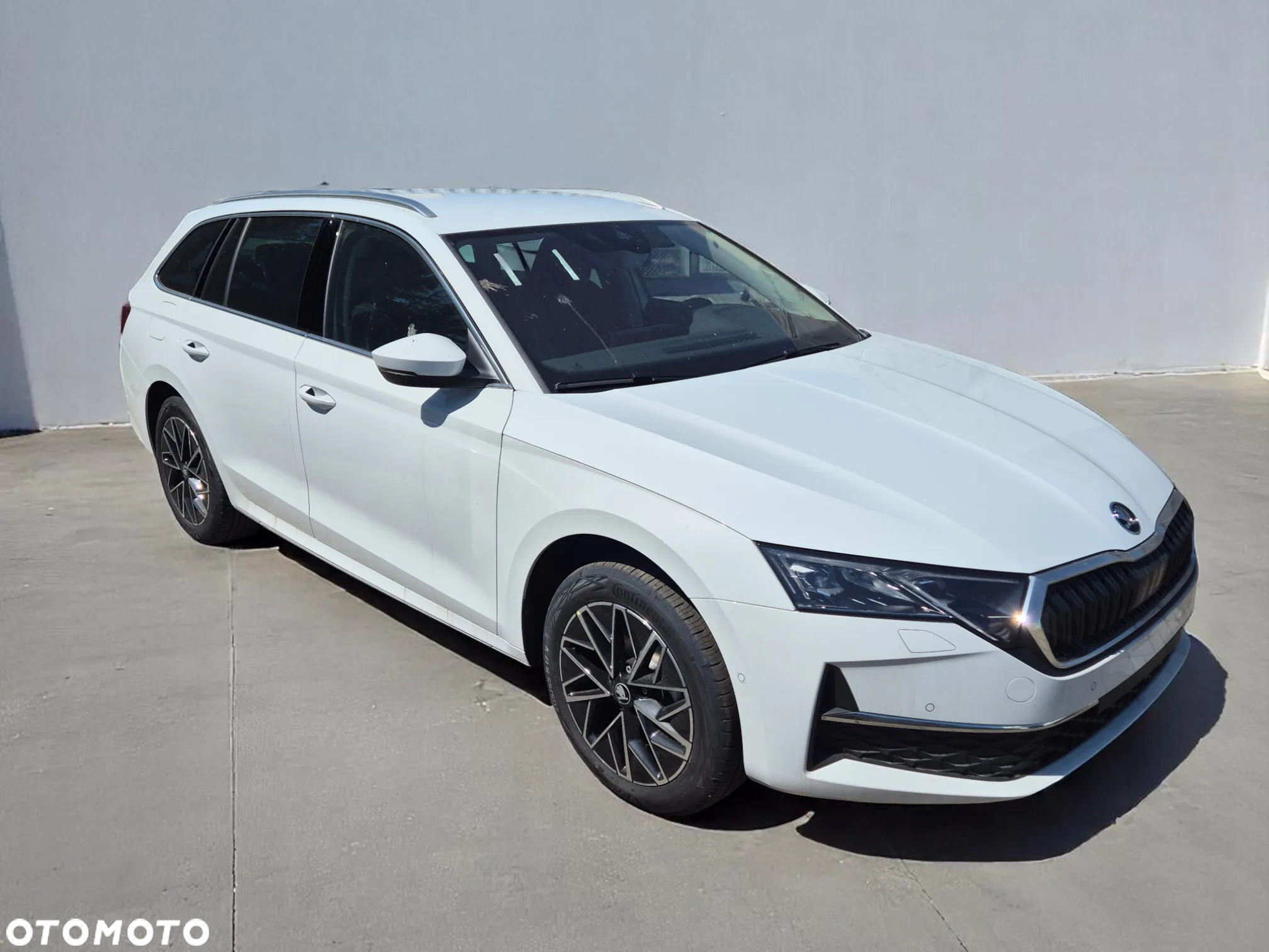 Skoda Octavia 1.5 TSI mHEV Selection DSG - 5