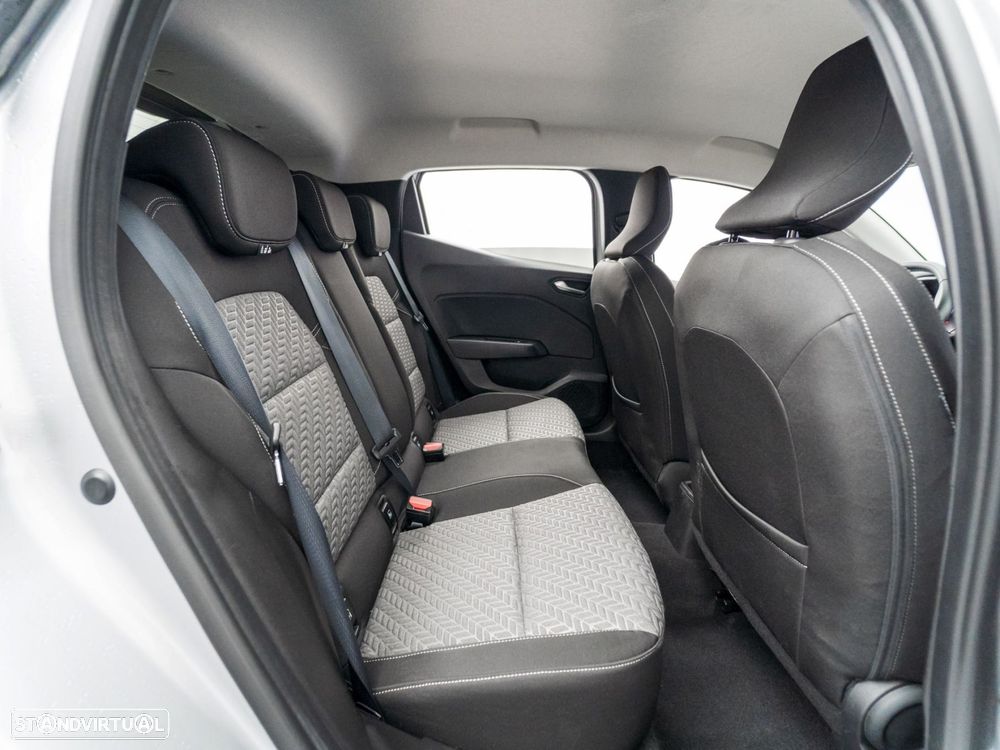 Renault Clio 1.0 TCe Evolution Bi-Fuel - 34