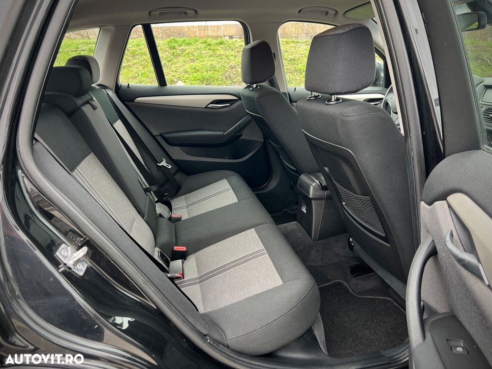 BMW X1 xDrive20d - 11