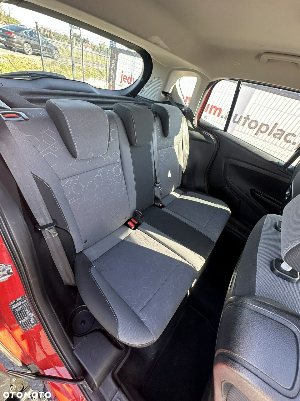 Ford B-MAX - 19
