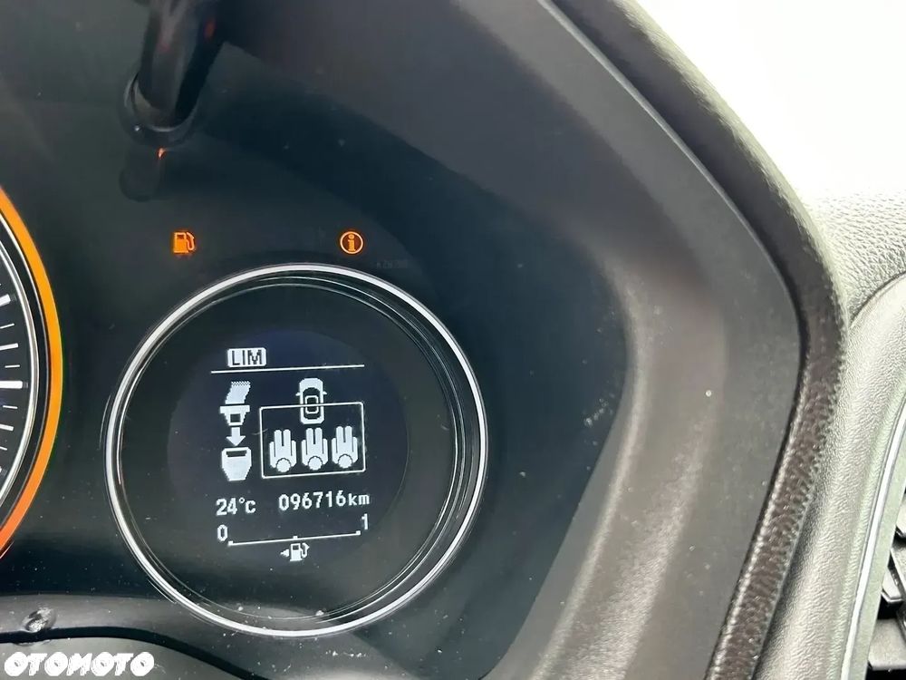 Honda HR-V 1.5 i-VTEC CVT Executive - 18