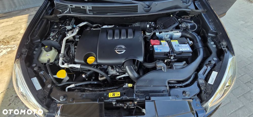 Nissan Qashqai 2.0 dCi 4 x 4 DPF tekna - 40