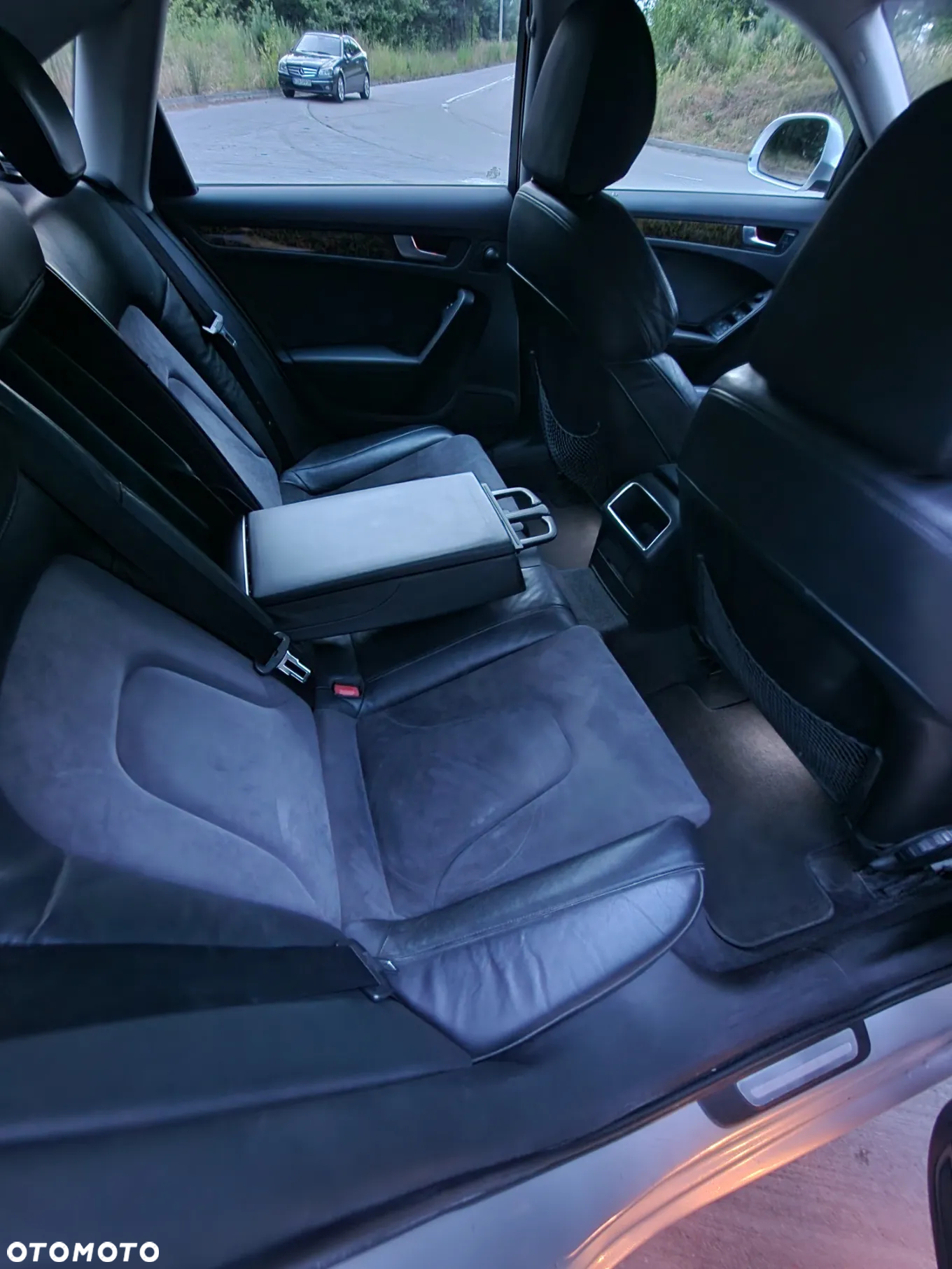 Audi A4 3.2 FSI Quattro Tiptronic - 9