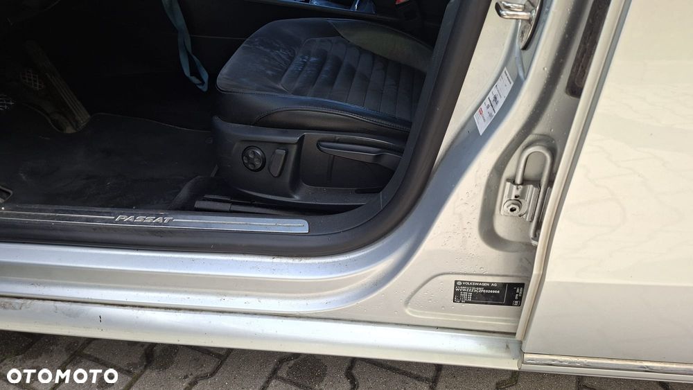 Volkswagen Passat 2.0 TDI BlueMotion Technology Highline - 3