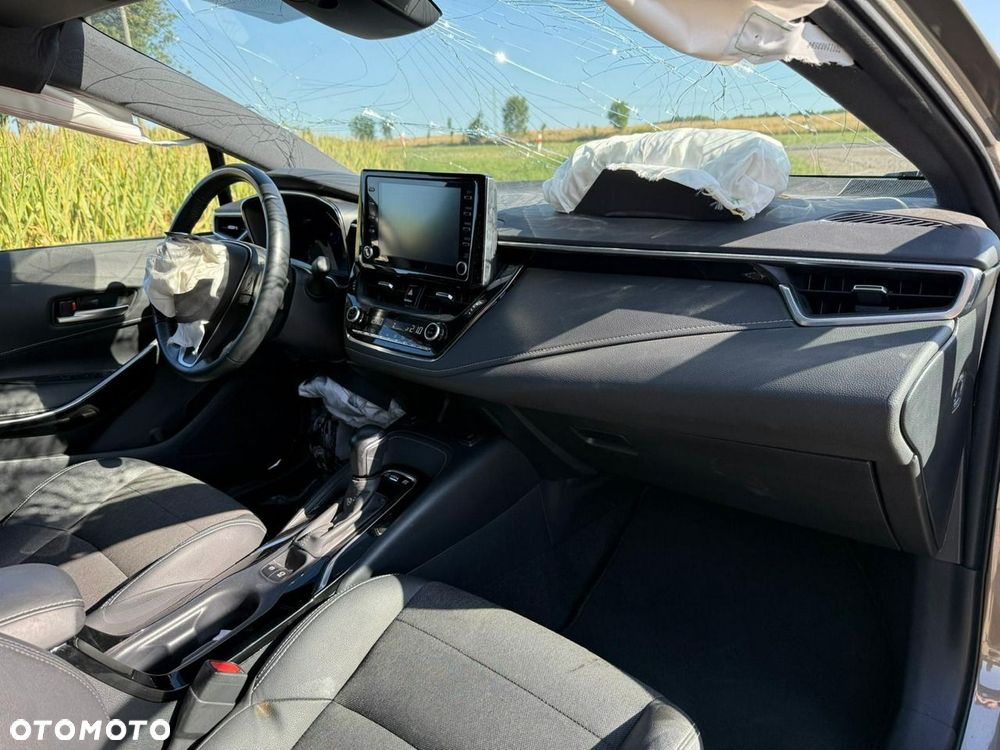 Toyota Corolla 1.8 Hybrid Executive - 19