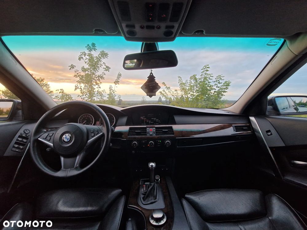 BMW Seria 5 - 14