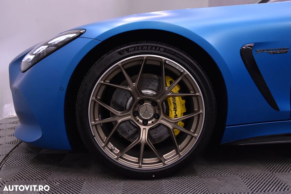 Mercedes-Benz AMG GT Coupe 63 4Matic+ - 13