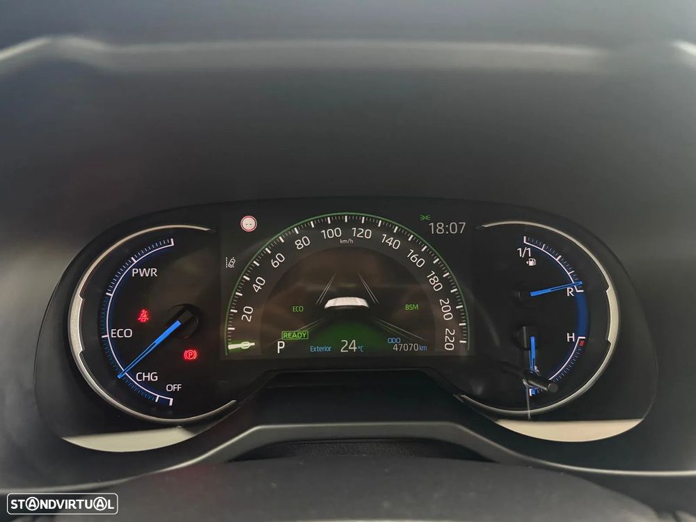 Toyota RAV4 2.5 HDF Square Collection - 25