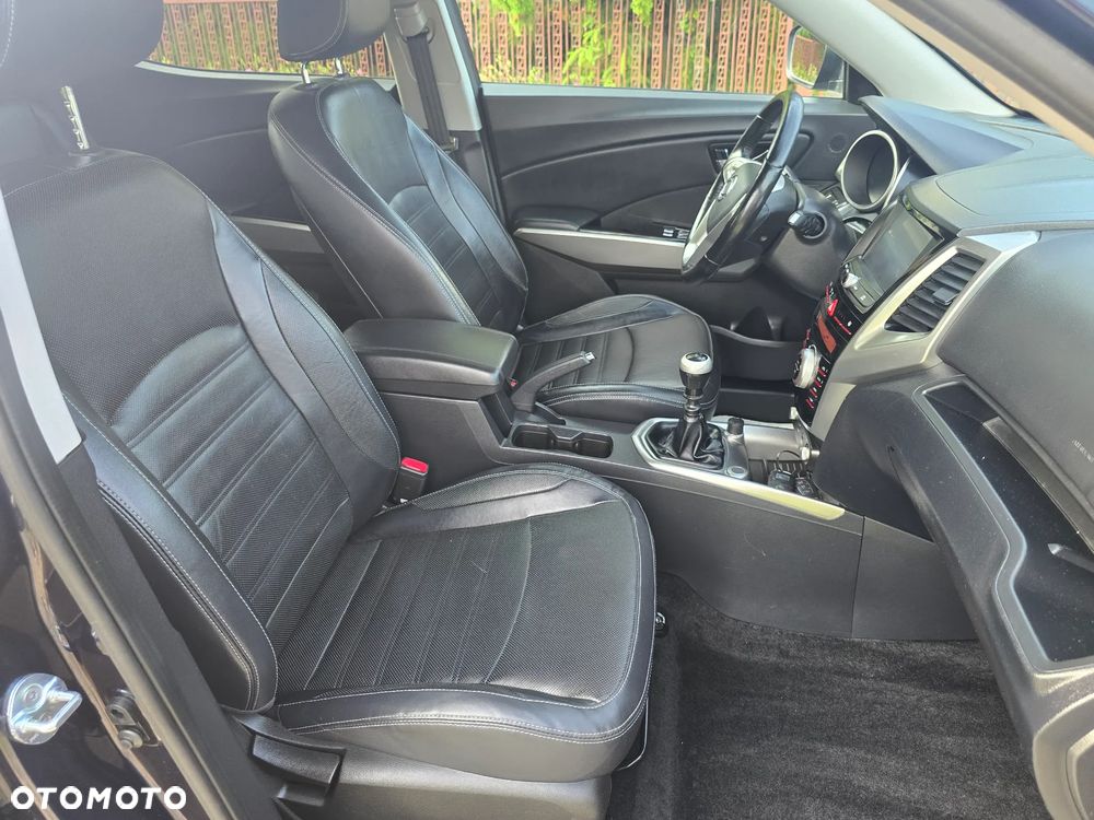 SsangYong/KGM Tivoli e-XDi 160 2WD Start/Stop Quartz - 23