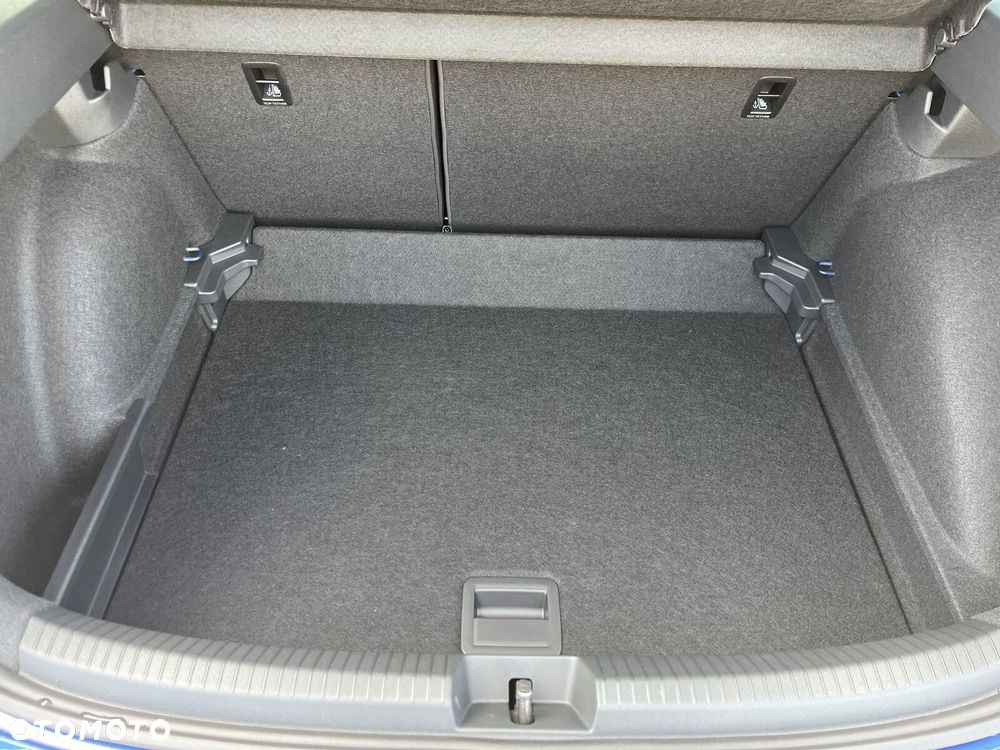 Volkswagen Taigo 1.5 TSI ACT Style DSG - 19