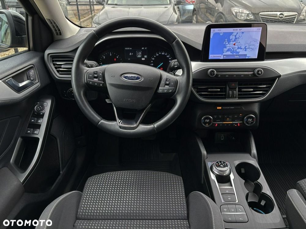 Ford Focus - 29