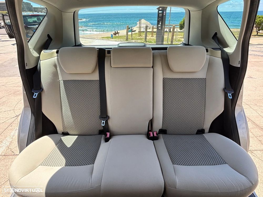 Mercedes-Benz A 150 Classic - 28