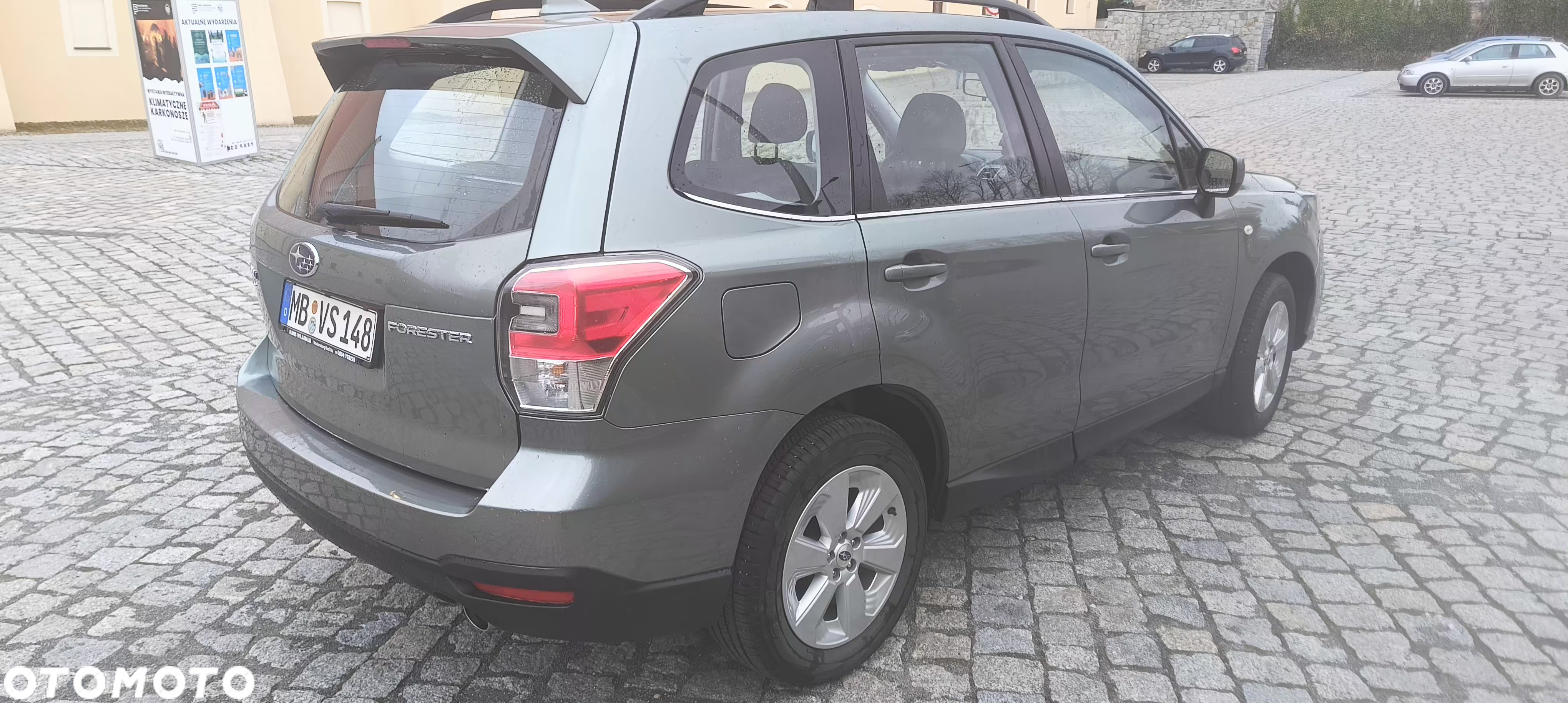 Subaru Forester 2.0i Comfort - 22