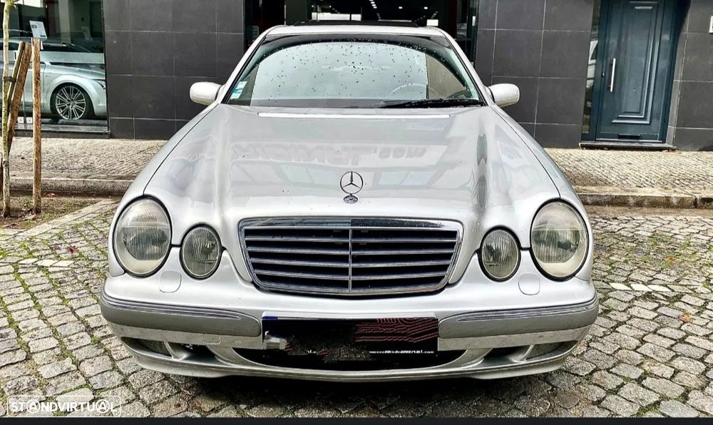 Mercedes-Benz E 220 - 6