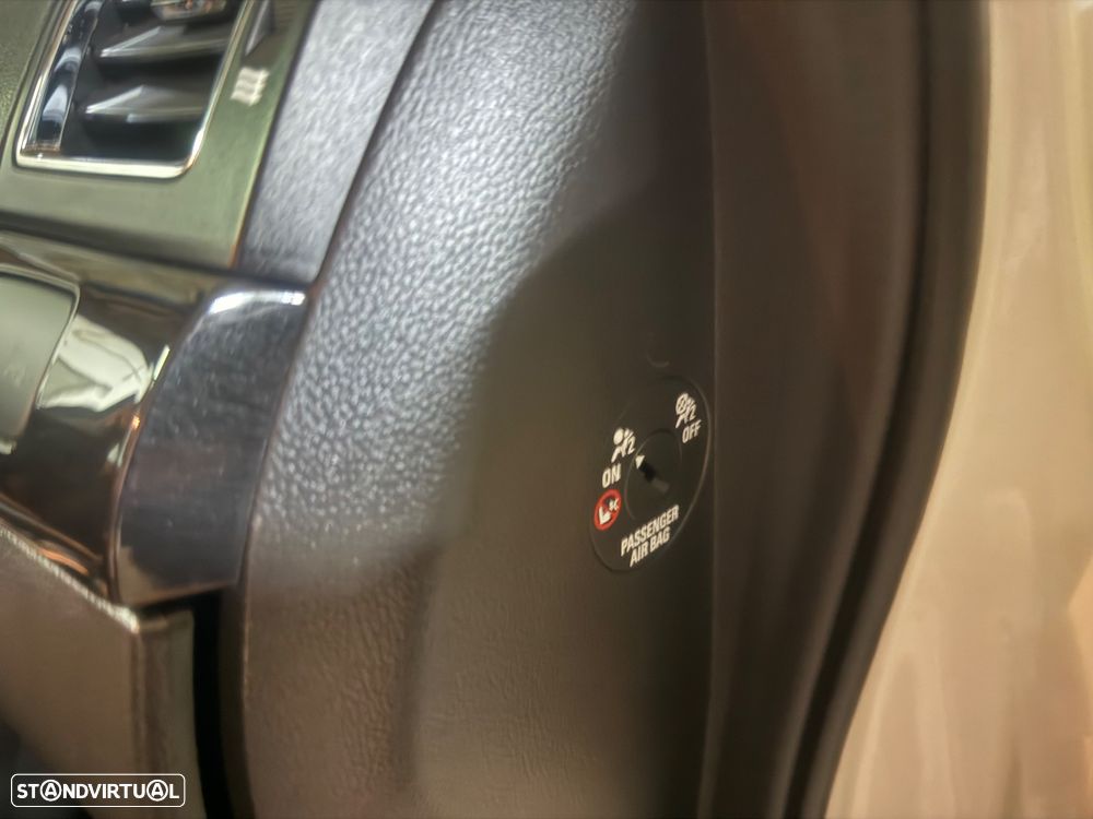 Chevrolet Captiva 2.2 VCDi Seven Xtreme 164g 7L - 42