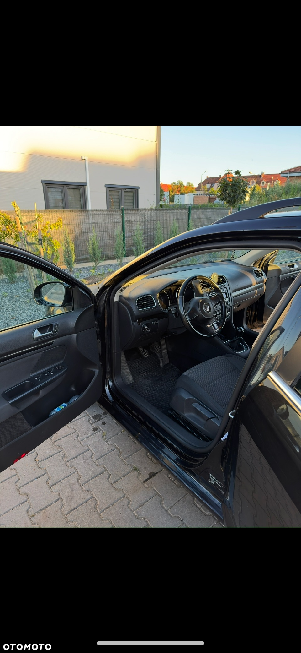 Volkswagen Golf VI 1.6 TDI Highline - 19