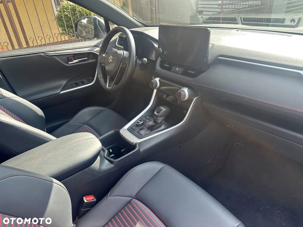 Suzuki Across 2.5 Plug-in Hybrid Elegance 4WD CVT - 11