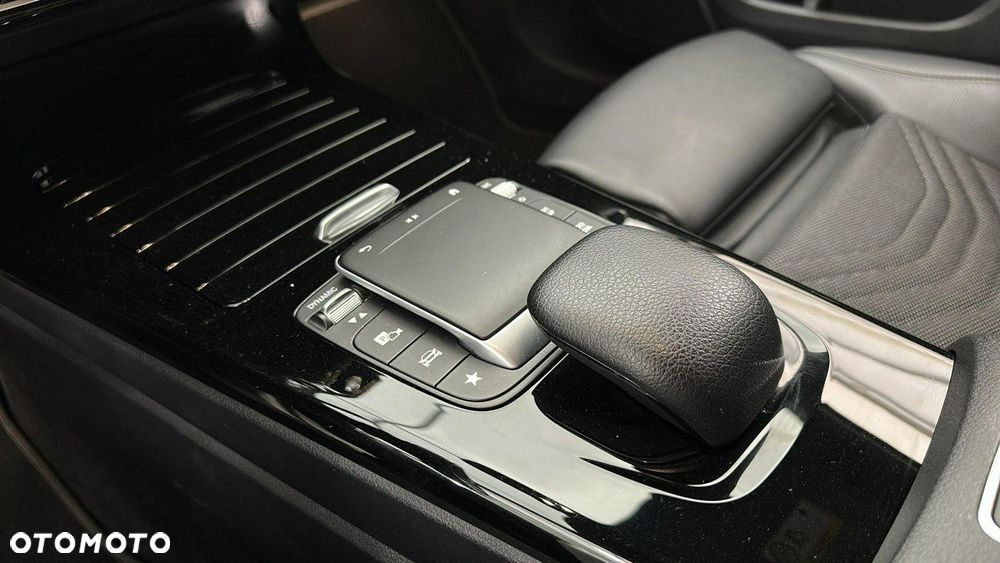 Mercedes-Benz Klasa A 180 d 8G-DCT - 19