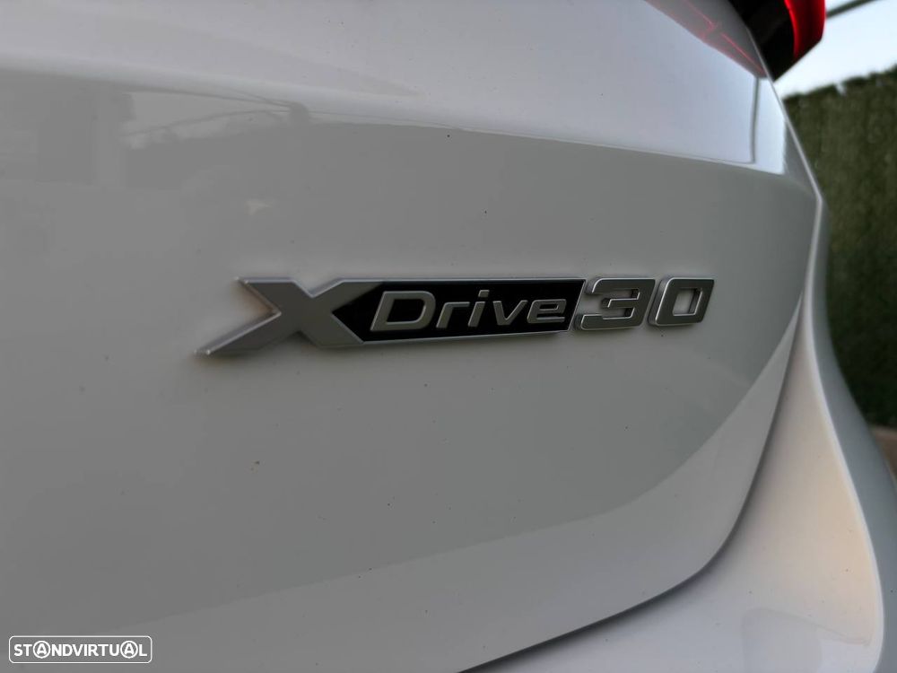 BMW iX1 xDrive30 xLine - 27